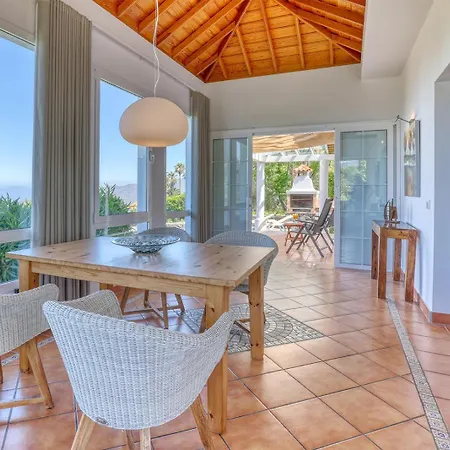 Villa De Estrellas